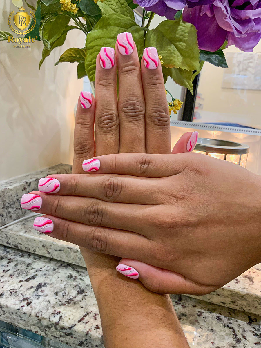 Royale' Nails Spa