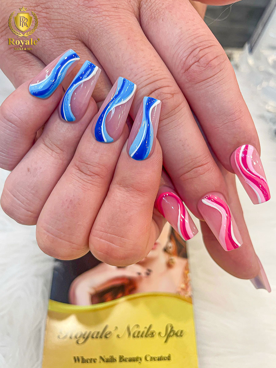 Royale' Nails Spa